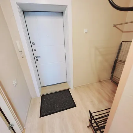 아파트 The Comfortable *